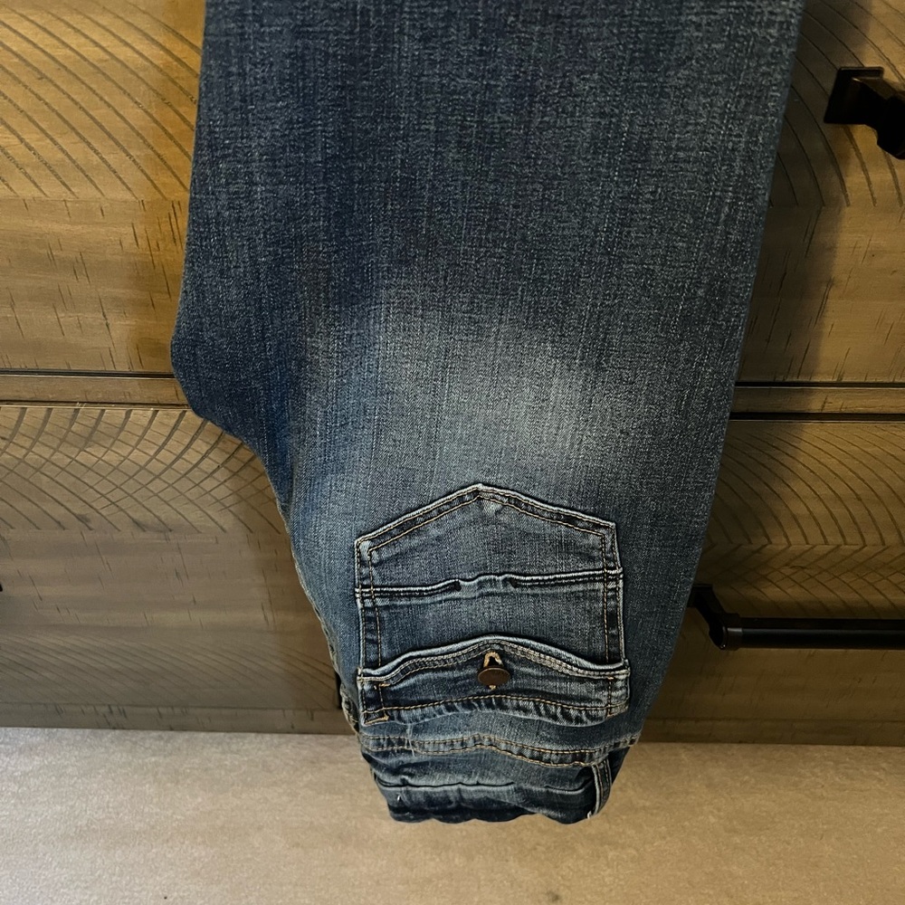 Buckle jeans BKE brand